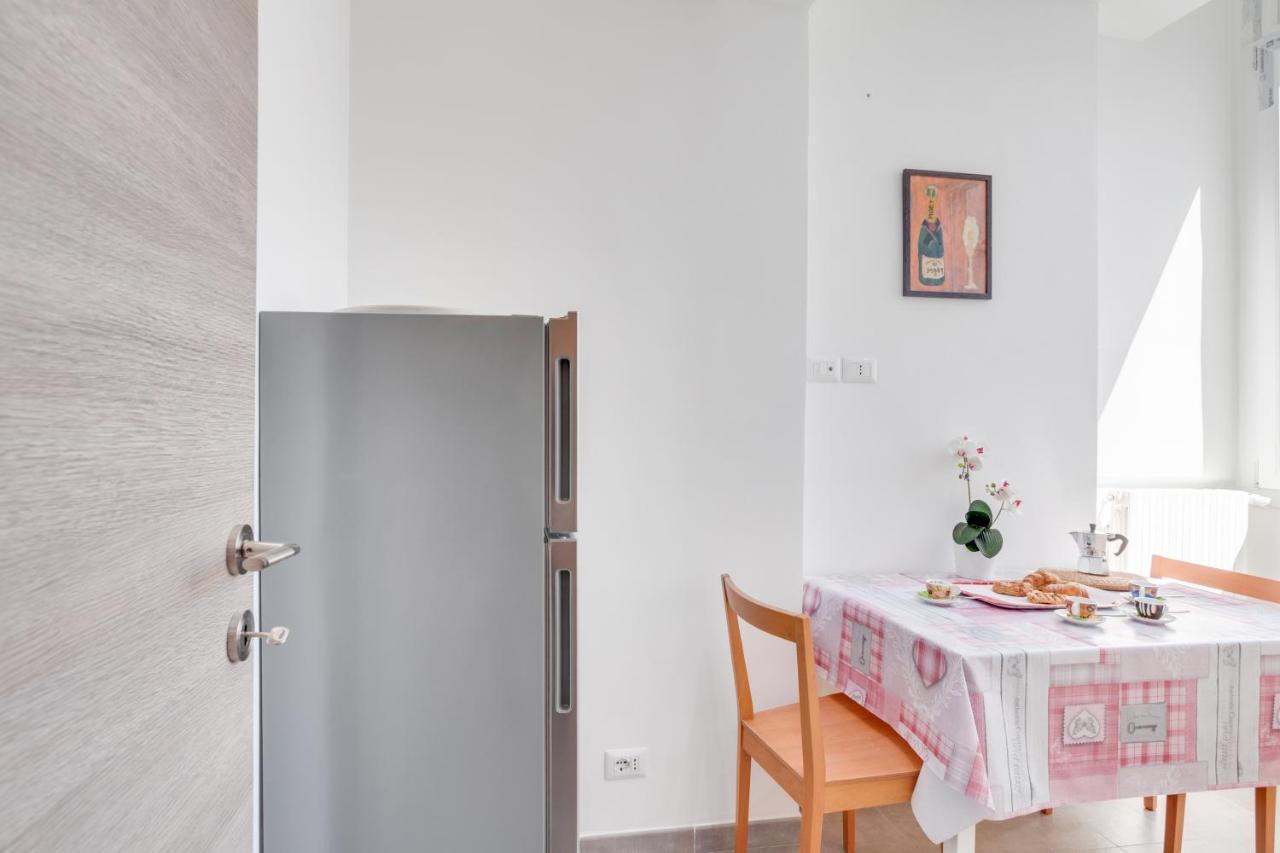 Апартаменты La Bella Vista Bari Sea View Terrace Flat Экстерьер фото